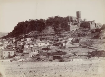 Die Nordwestseite der Akropolis und die Umgebung